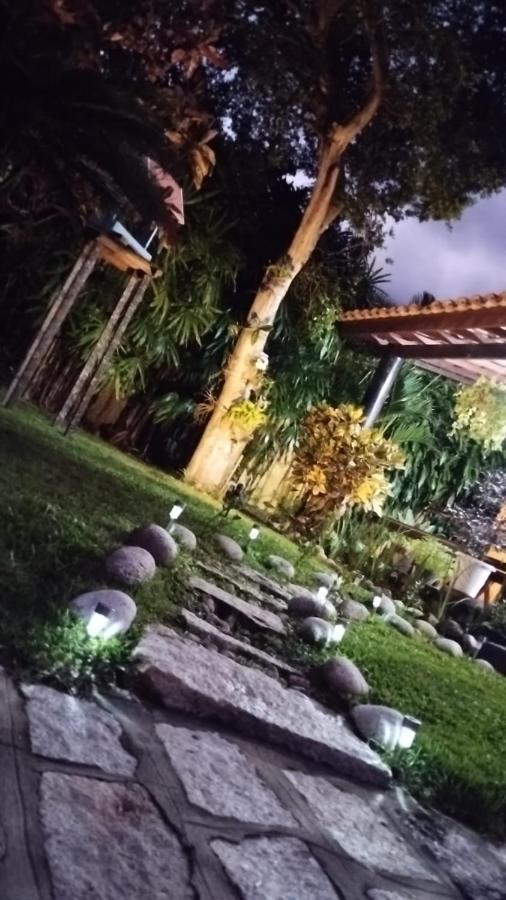 Villa Familia Silvia Perico Ilhabela Exterior foto